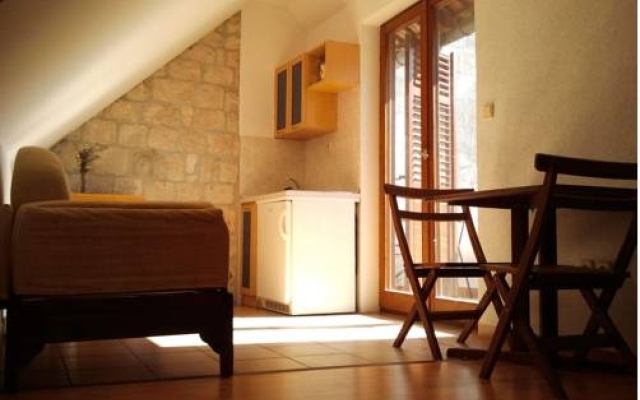 House Ivancic