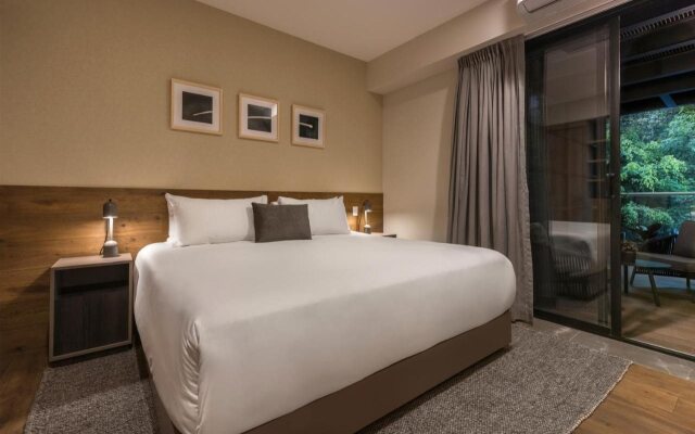 Leonora Boutique Stays by Viadora