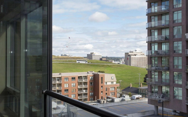 Moore Executive Suites - The Paramount