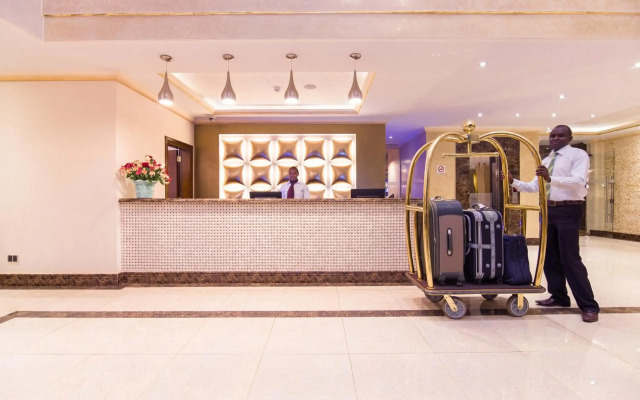 Alba Hotel Meru
