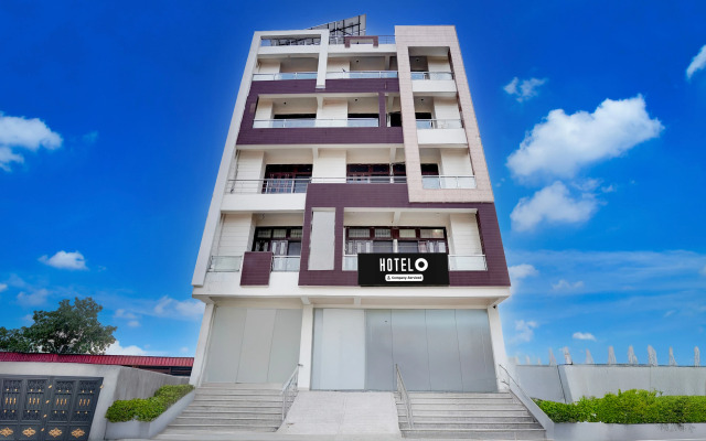 Super Hotel O NIIT University Neemrana
