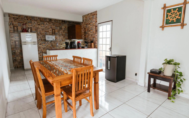 Ótimo sobrado para seu descanso e lazer!!!