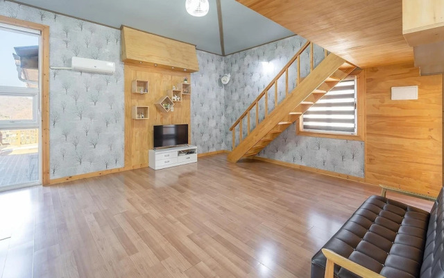 Ganghwa Herb Pension