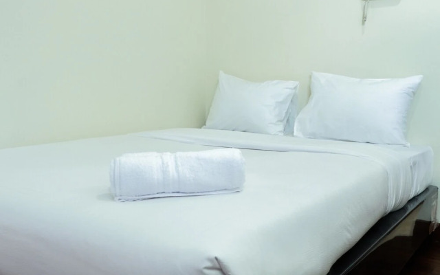 Relax Studio Apartment at Puri Orchard