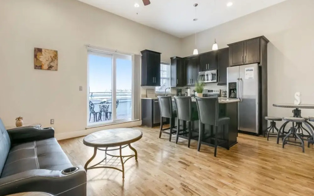 Cozy Condos near French Quarter