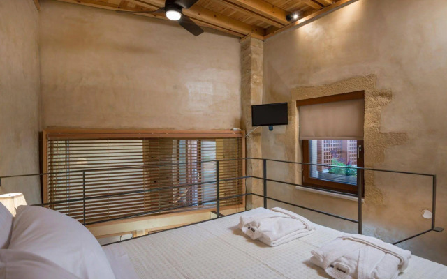 Neoria Houses