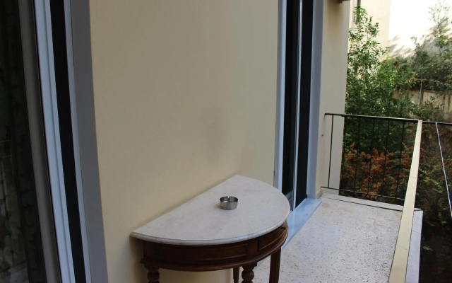 Comfortable apartment in the center of Athens