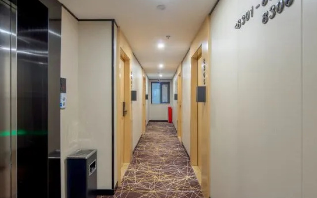 Yimi Apartment (Guangzhou Railway Station Xicun Subway Station)