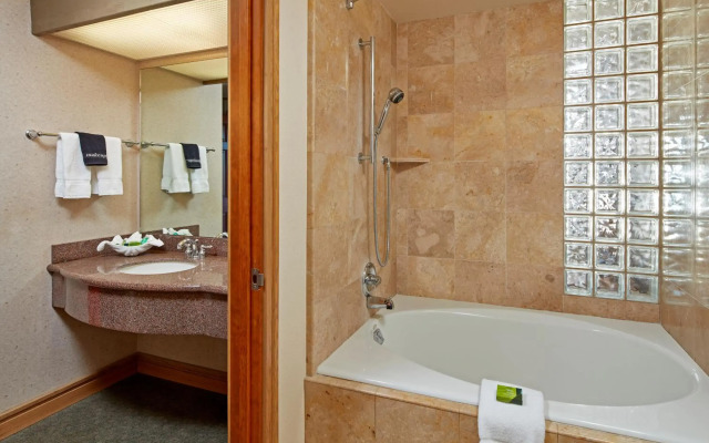 Cavalier Oceanfront Resort