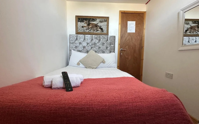 Tower Bridge Roomzzzz BnB