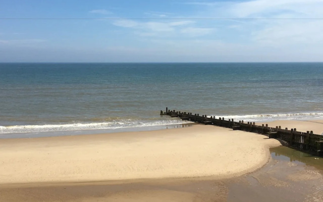 The Leas Beach Park