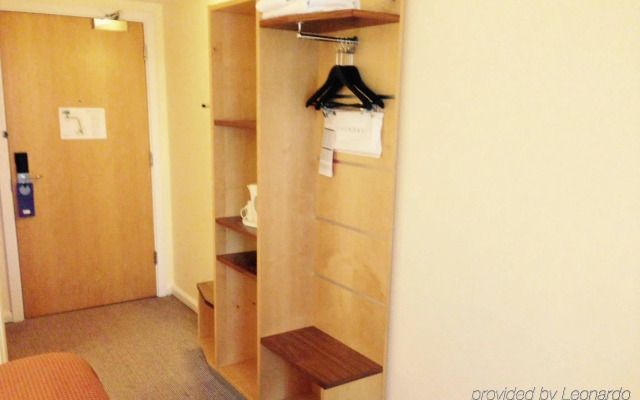 Holiday Inn Express London-Epsom Downs by IHG