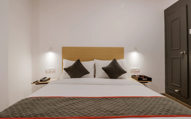 OYO Townhouse 155 Hotel Satya