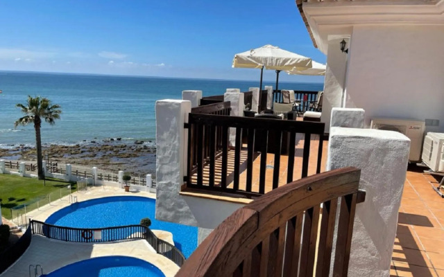 21052 - Heavenly Views From Frontline Penthouse