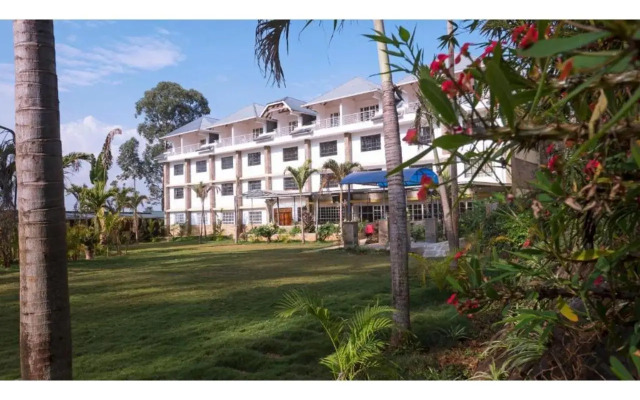 Hotel Tobriana