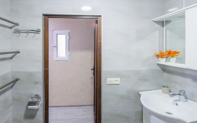 H&B apartments Qolga
