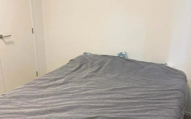 Nice And Tidy 3 Bedrooms Apartment, Free Parking