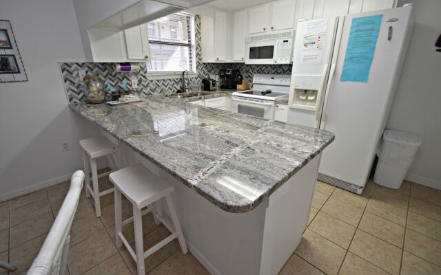 Heron Landing #11 by RedAwning