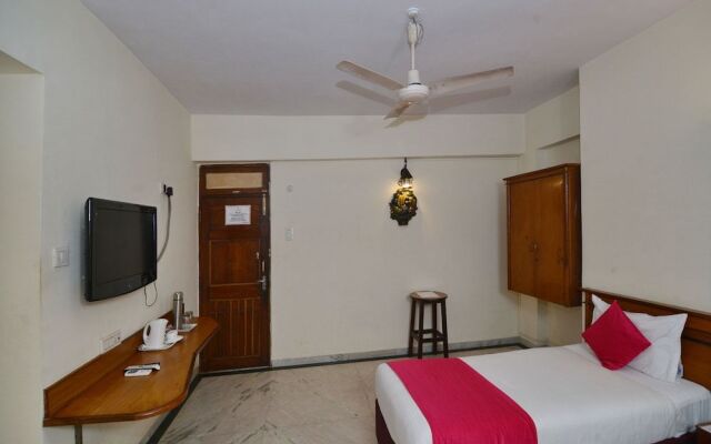 OYO 2195 Hotel Maharaja