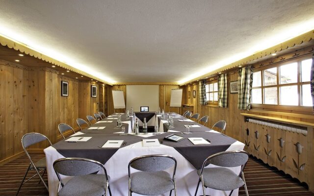 Hôtel Les Roches Fleuries