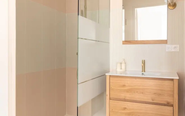 Notre Dame des Pins - Beach & Croisette