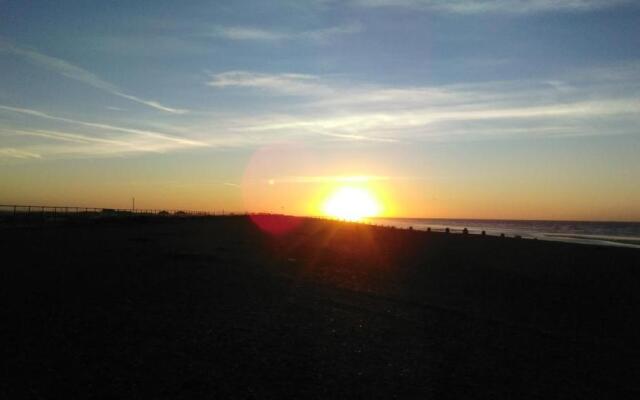 Inviting 3 Bedrooms Caravan gas Central Heating