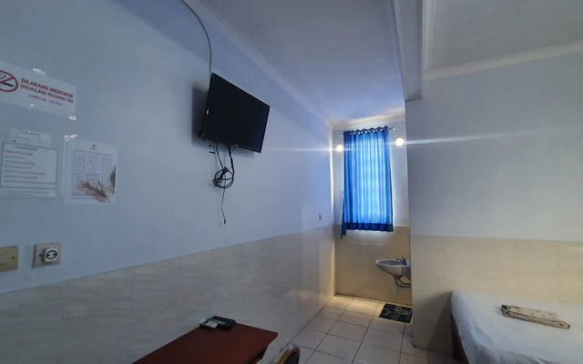 Reddoorz @ Homestay Gayatri