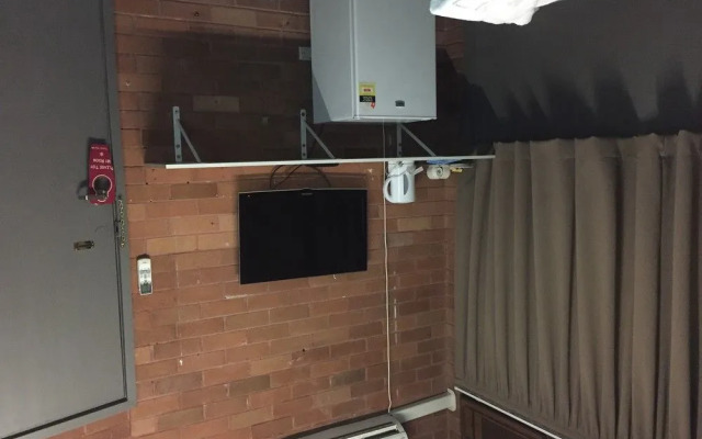 Palms Hotel Motel Chullora