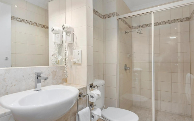 Clarion Suites Gateway