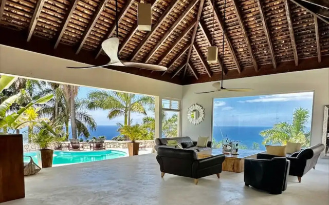 Luxury villa in Montego Bay Jamaica