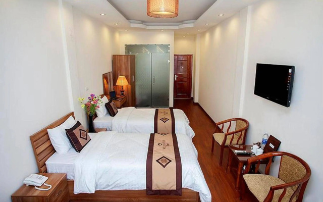 Wild Lotus Hotel & Travel 2