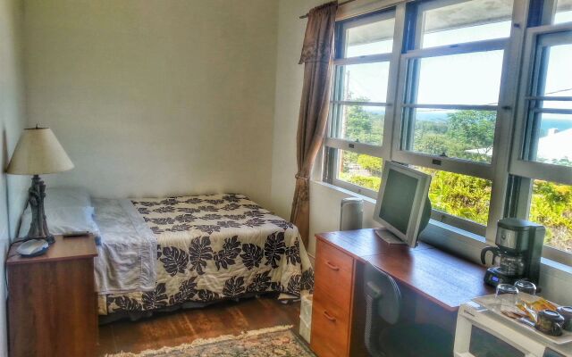Hilltop Vacation Rental