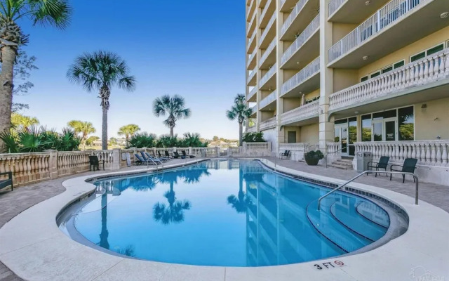 Sailmakers Place 302