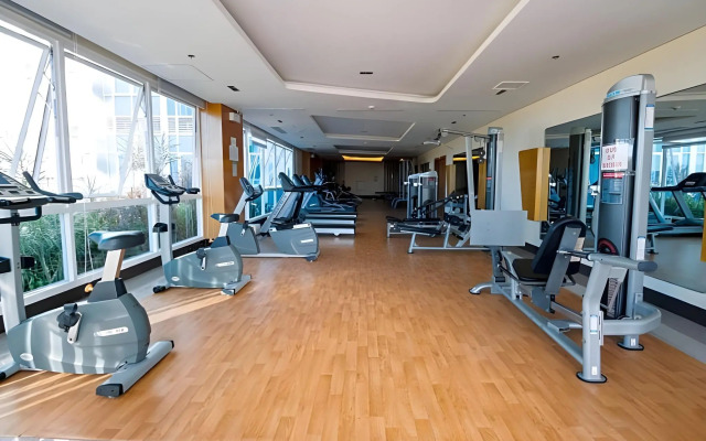 CSuites at 8 Newtown Residences