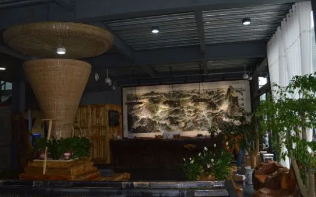 Xingyue Space Folk Hotel – Outside – Hanzhong