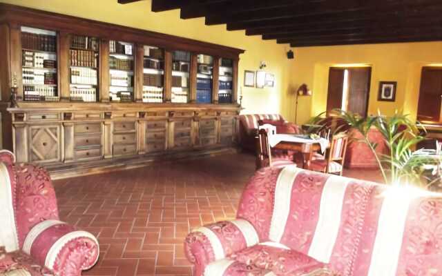 Il Castello Dei Principi Sanseverino