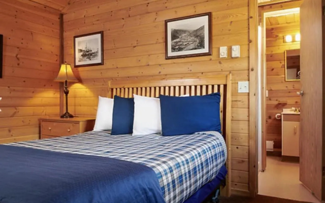 Klondike Kate's Cabins