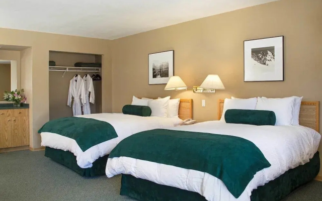 The Lodge at Arrow Lakes