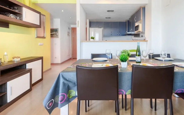 Apartment With Scenic View