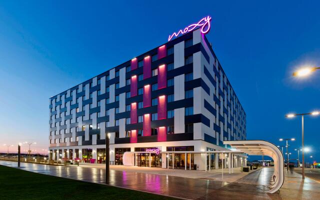 Moxy Vienna Airport