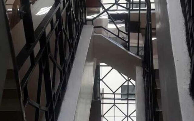 Royal Palm Hotel And Suites