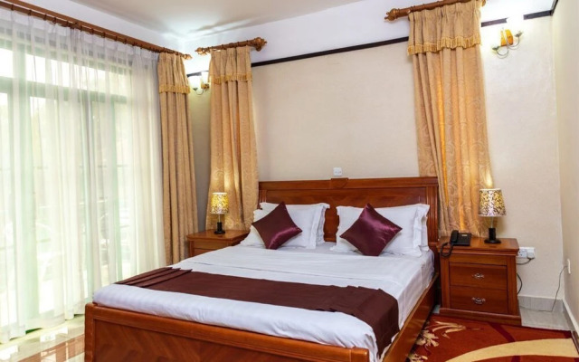 Highlands Suites Hotel
