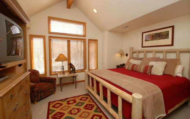 Abode in Deer Lake Village at Deer Valley