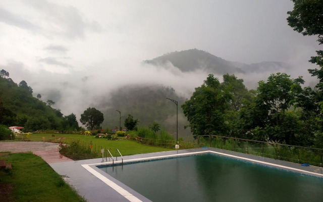 Banjara Mountain Retreat Chail Hills