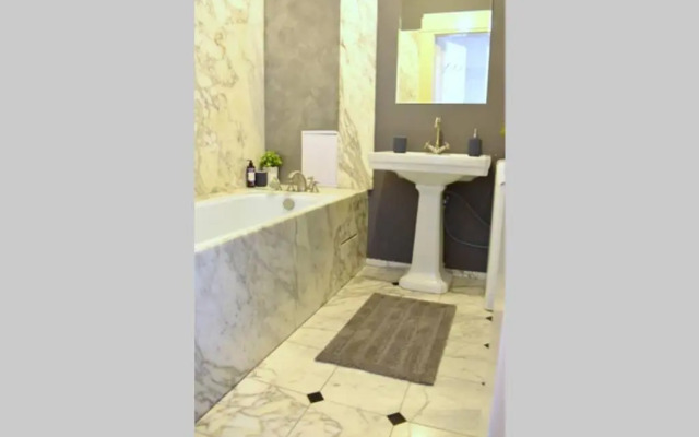 Airstay Prague : DeLuxe Apartment Old town