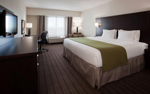Holiday Inn Express New Liskeard