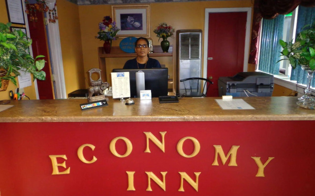 Economy Inn Express Warren