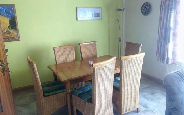 Strandnah Gelegen: Nordsee-ferienanlage - Wohnung Spiekeroog