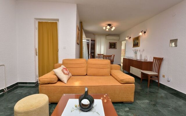 Apartments Dajana