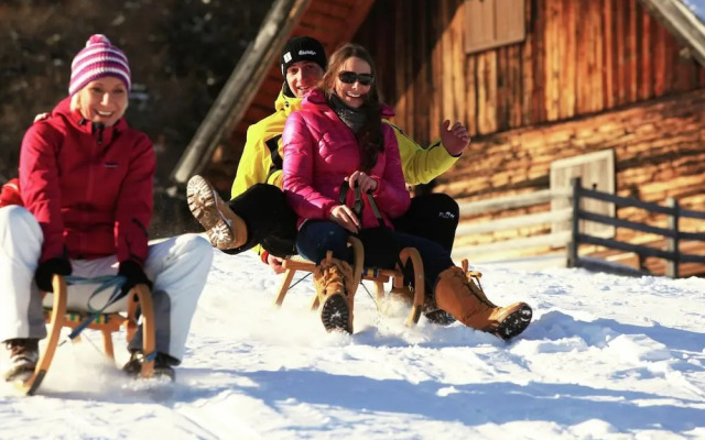 Huge Apartment in Sankt Margarethen im Lungau near Ski Lift